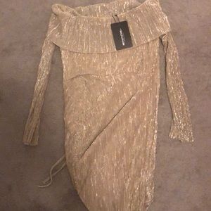 Cute golden dress prefect for the holidays